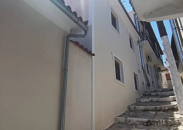 The Fortress, Beautiful And Private House With Сasa de vacaciones Skiathos