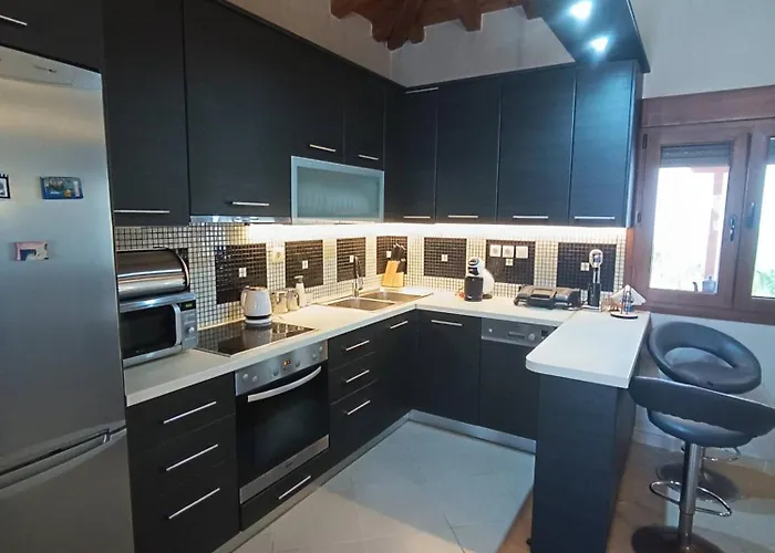 The Fortress, Beautiful And Private House With Nyaraló Szkiáthosz