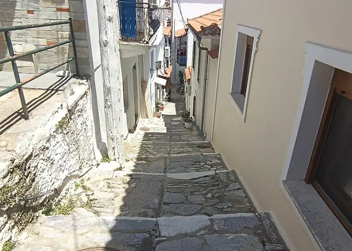 The Fortress, Beautiful And Private House With *